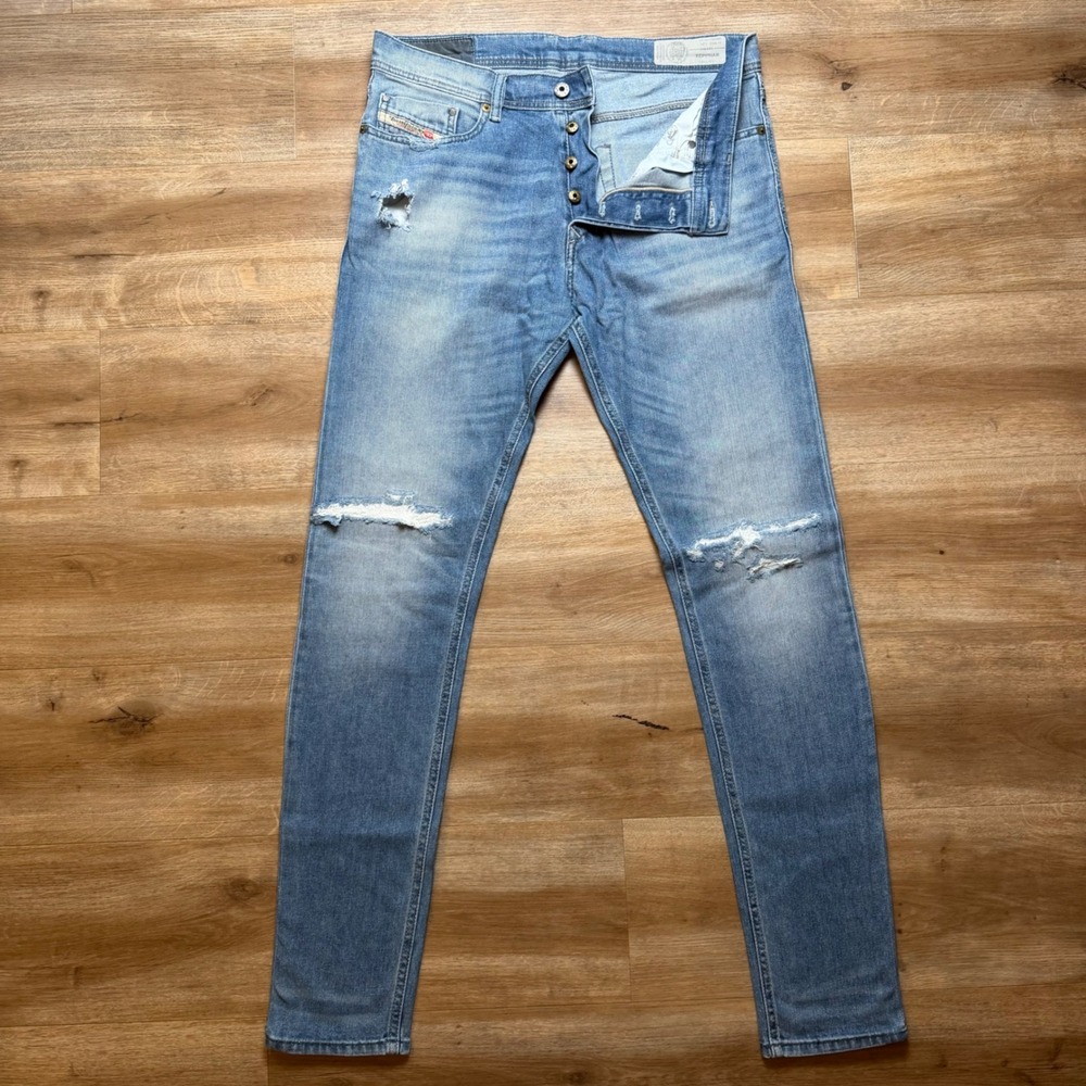 Diesel Tepphar Jeans Mens 32x34 Light Blue Slim Carrot Patched Distressed 0842H